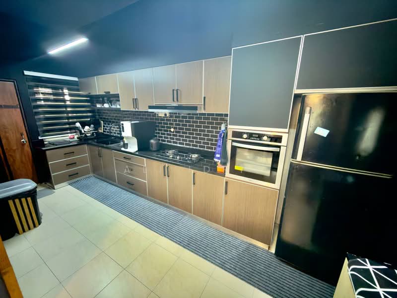 3-storey Terraced House for Sale in Taman Ayer Panas (Setapak) - Ali Idris - Kitchen - PropertyGuru.com.my