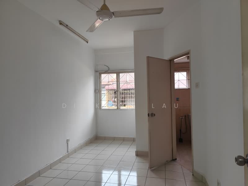 2-storey Terraced House for Sale in Taman Megah Kepong (Kepong) - Dickson Lau - Interior - PropertyGuru.com.my