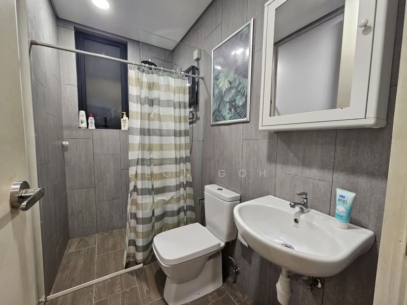 Service Residence for Sale at Geo Bukit Rimau - Leon Goh - Bathroom - PropertyGuru.com.my