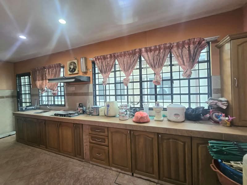Rumah Teres 2 Tingkat untuk Dijual di Usj 11 (Subang Jaya) - Leanne Woo - Kitchen - PropertyGuru.com.my
