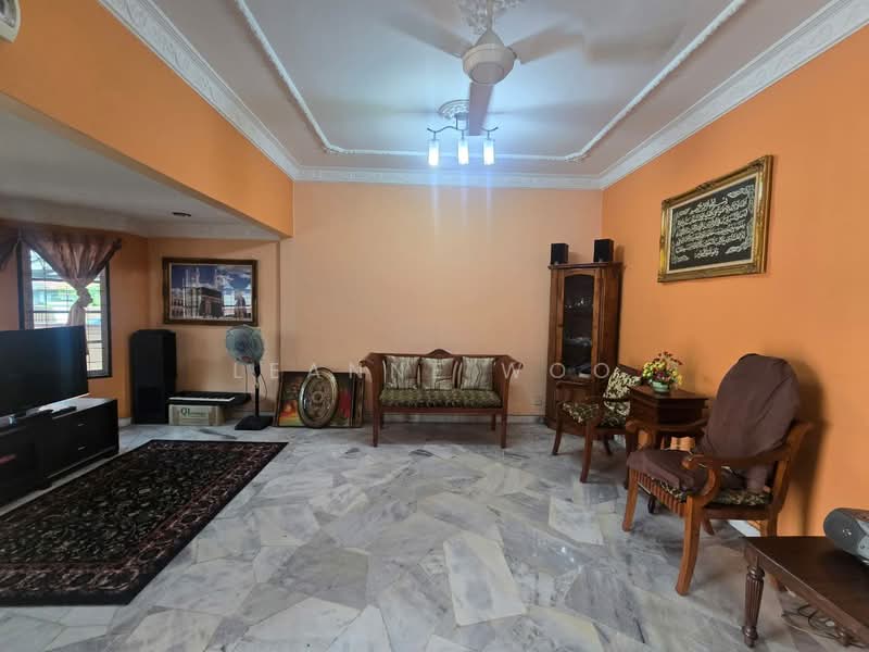 Rumah Teres 2 Tingkat untuk Dijual di Usj 11 (Subang Jaya) - Leanne Woo - Living Room - PropertyGuru.com.my
