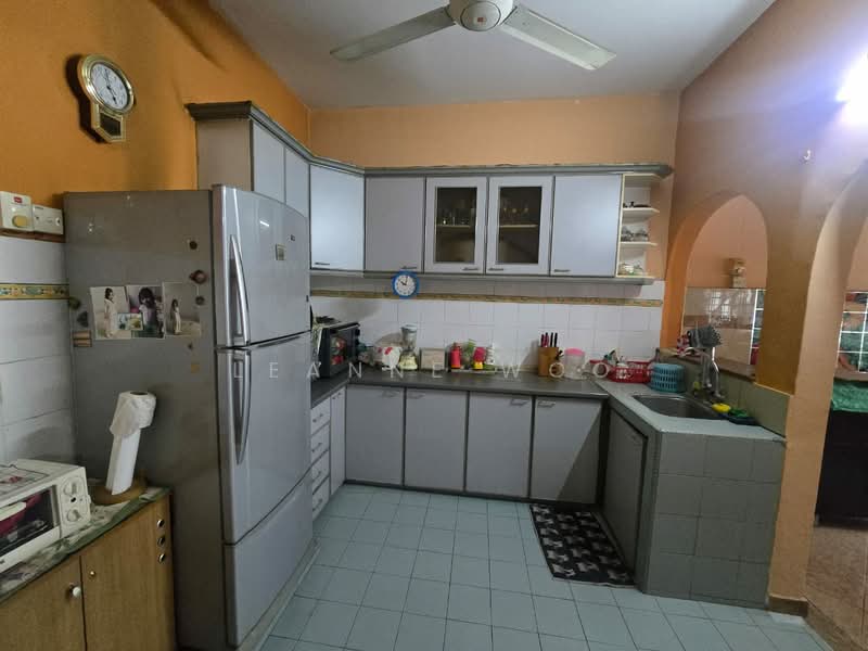 Rumah Teres 2 Tingkat untuk Dijual di Usj 11 (Subang Jaya) - Leanne Woo - Kitchen - PropertyGuru.com.my