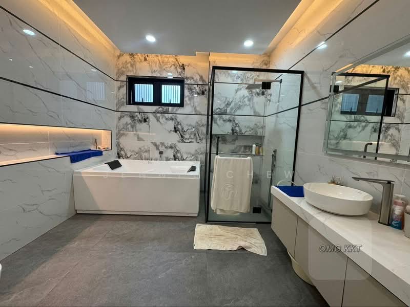 Bungalow for Sale in Taman Aman Perdana (Kapar) - Jennie Chew - Bathroom - PropertyGuru.com.my