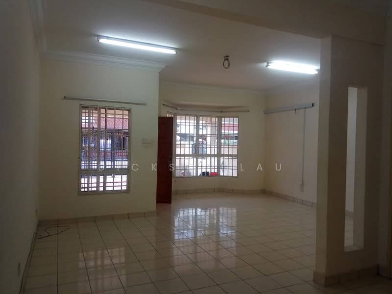 Rumah Teres 3 Tingkat untuk Dijual di Taman Megah Kepong (Kepong) - Dickson Lau - Living Room - PropertyGuru.com.my