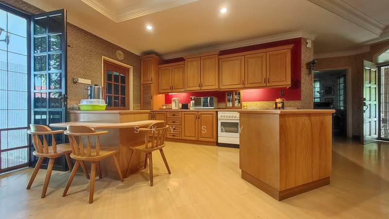 Rumah Banglo untuk Dijual di Seksyen 18 (Petaling Jaya) - Sky Say - Kitchen - PropertyGuru.com.my