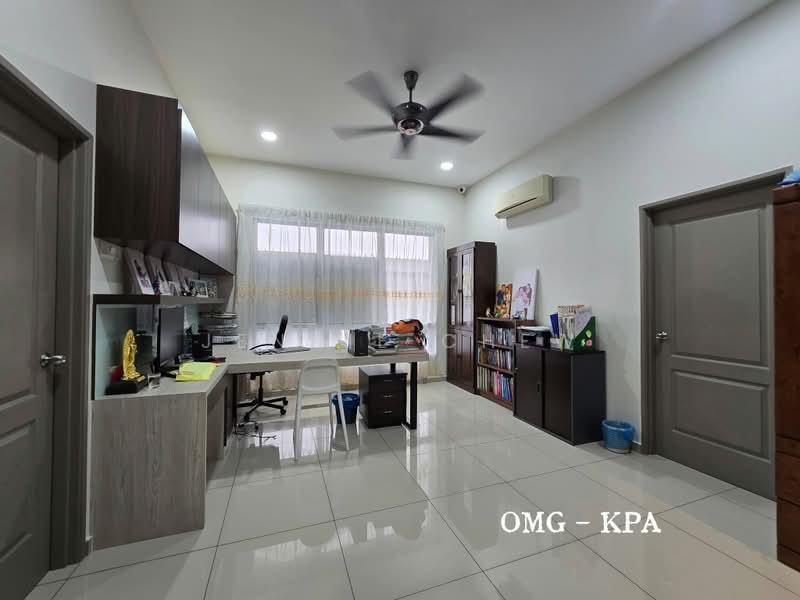 Semi-Detached House for Sale in Ambang Botanic (Klang) - Jennie Chew - Study - PropertyGuru.com.my