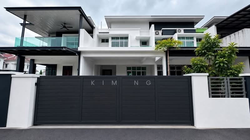 Rumah Teres 2 Tingkat untuk Dijual di Taman Mutiara Perdana (Batu Pahat) - Kim Ng - Exterior - PropertyGuru.com.my