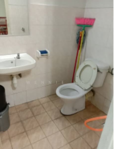 Pangsapuri untuk Dijual di Vista Pinggiran Apartment - Wennie Ho - Bathroom - PropertyGuru.com.my