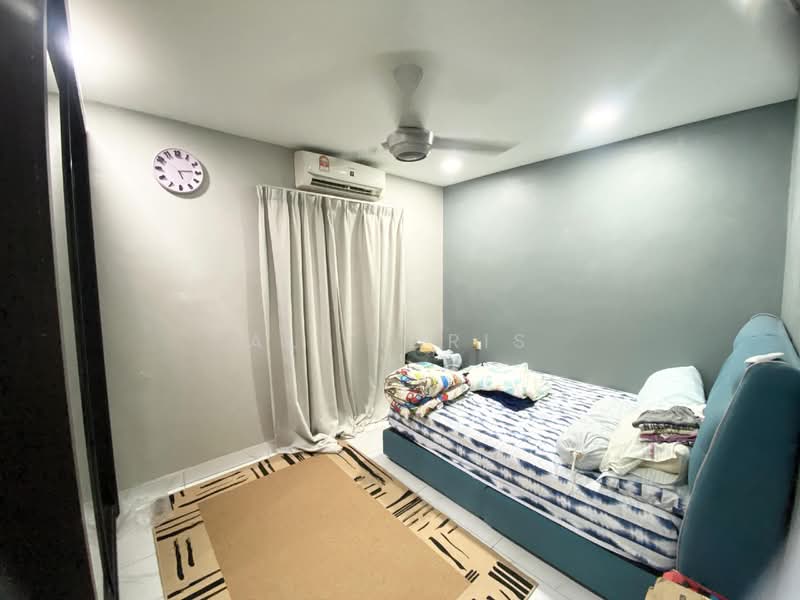 Rumah Teres 2 Tingkat untuk Dijual di Seksyen 7 (Shah Alam) - Ali Idris - Bedroom - PropertyGuru.com.my