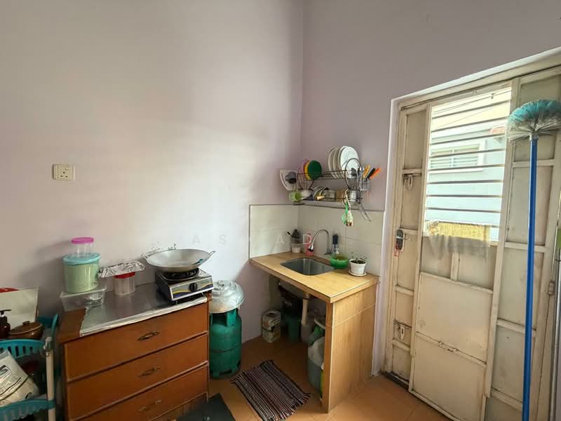 2-storey Terraced House for Sale in Taman Kimsar (Perai) - Aswad . - Kitchen - PropertyGuru.com.my