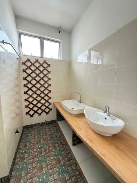 2-storey Terraced House for Sale in Taman Kimsar (Perai) - Aswad . - Bathroom - PropertyGuru.com.my