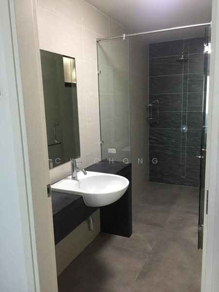Service Residence for Sale at Pearl Suria - CK Chong - Bathroom - PropertyGuru.com.my