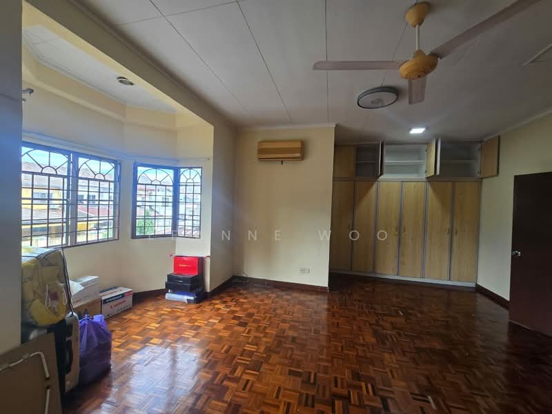 Rumah Teres 2 Tingkat untuk Dijual di Usj 16 (Subang Jaya) - Leanne Woo - Bedroom - PropertyGuru.com.my