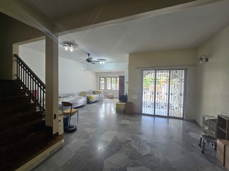 Rumah Teres 2 Tingkat untuk Dijual di Usj 16 (Subang Jaya) - Leanne Woo - Living Room - PropertyGuru.com.my