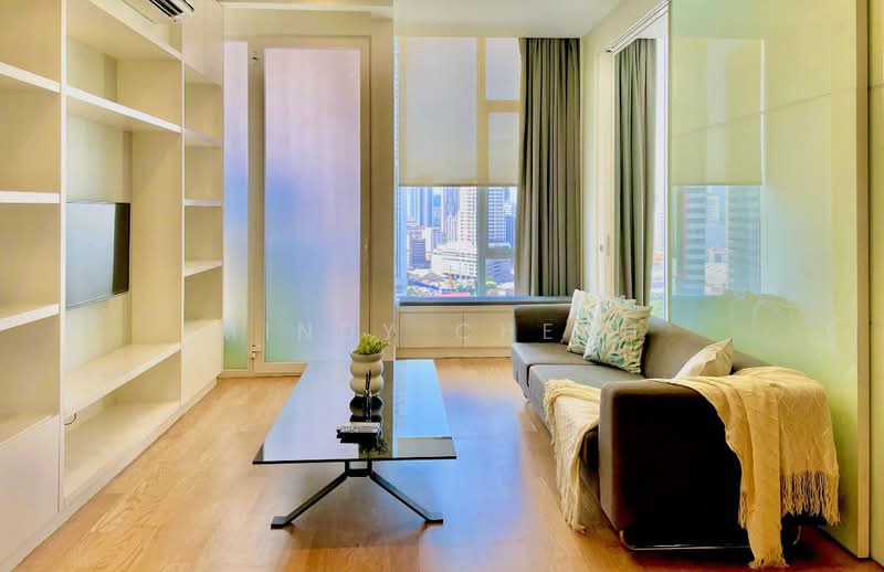 Servis Apartment untuk Disewa di The Face Suites (Platinum Suites) - Mindy Cheah - Living Room - PropertyGuru.com.my