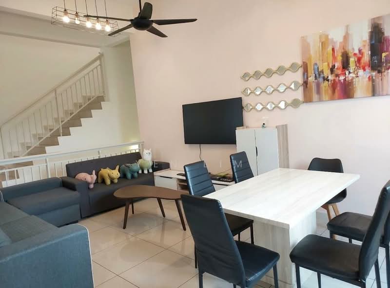 Rumah Bandar untuk Disewa di 16 Sierra (Puchong) - Yen Lim - Living Room - PropertyGuru.com.my