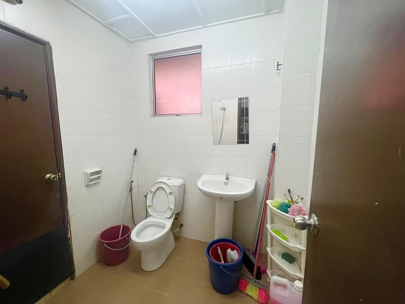 2-storey Terraced House for Sale in Alam Budiman (Shah Alam) - NORFADILAH ZAINUDDIN - Bathroom - PropertyGuru.com.my