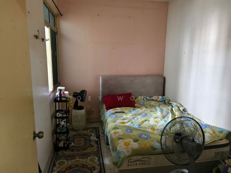 Apartment for Sale at Mentari Court - Joey Wong - Bedroom - PropertyGuru.com.my