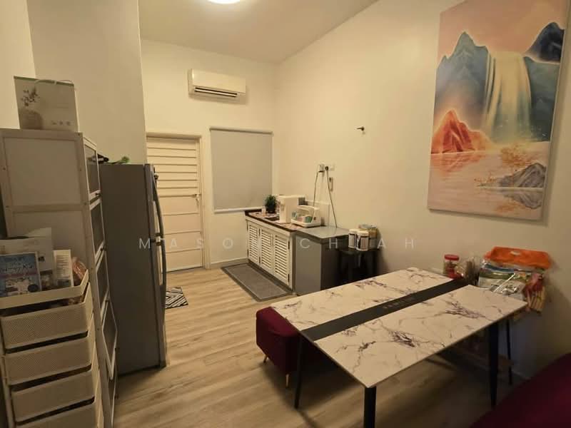 2-storey Terraced House for Sale in Bandar Puteri Klang (Klang) - Mason Chiah - Dining Room - PropertyGuru.com.my