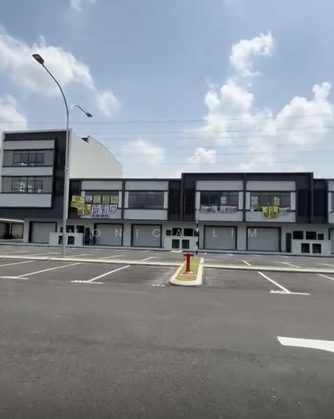 Retail Space for Rent in Bandar Tropicana Aman (Telok Panglima Garang) - Monica Lim - PropertyGuru.com.my