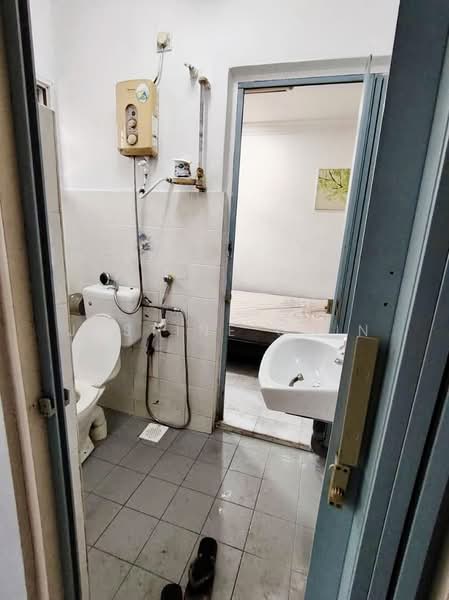 2.5-storey Terraced House for Rent in Arena Kepayang Putra (Ipoh) - Justine Chin - Bathroom - PropertyGuru.com.my