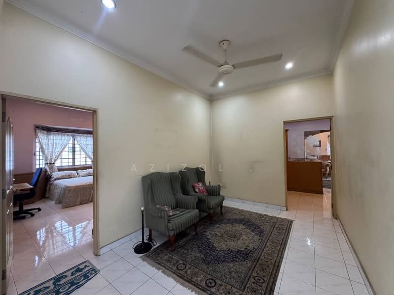 Bungalow for Rent in Seksyen 9 (Shah Alam) - Azizol . - PropertyGuru.com.my