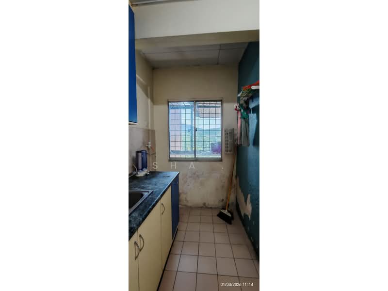 Apartment for Sale at Apartment Selasih - Sha . - Kitchen - PropertyGuru.com.my
