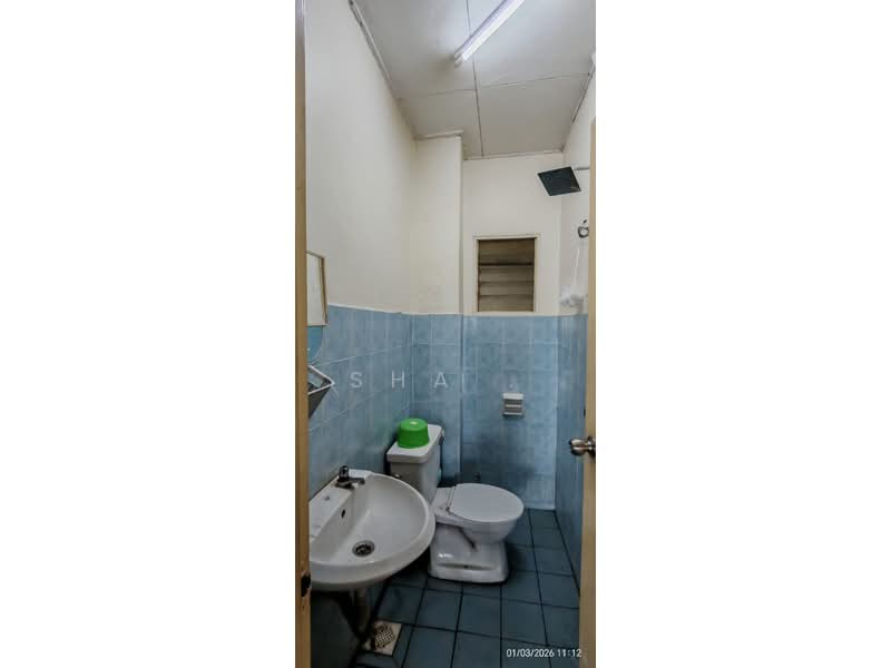 Apartment for Sale at Apartment Selasih - Sha . - Bathroom - PropertyGuru.com.my
