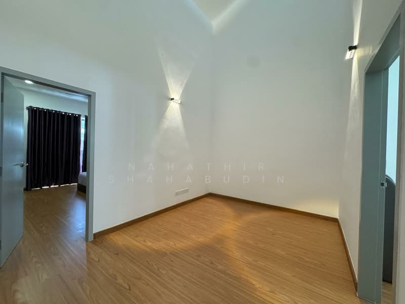 2-storey Terraced House for Sale in Shah Alam (Selangor) - Nahathir Shahabudin - Interior - PropertyGuru.com.my