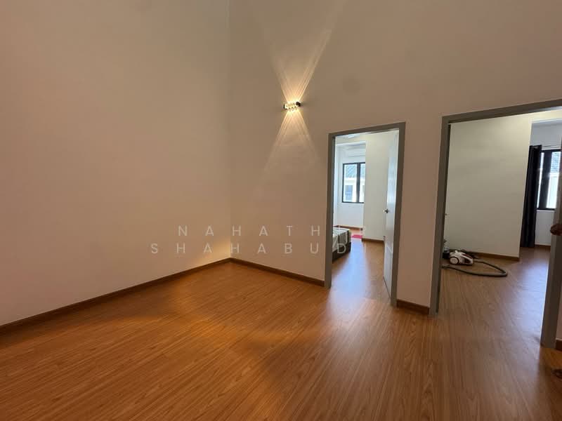 2-storey Terraced House for Sale in Shah Alam (Selangor) - Nahathir Shahabudin - Interior - PropertyGuru.com.my
