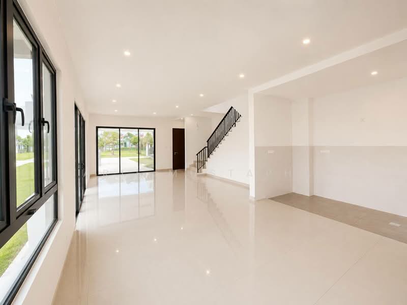 2-storey Terraced House for Sale in Setia Safiro (Cyberjaya) - Arif Mustapha - Living Room - PropertyGuru.com.my