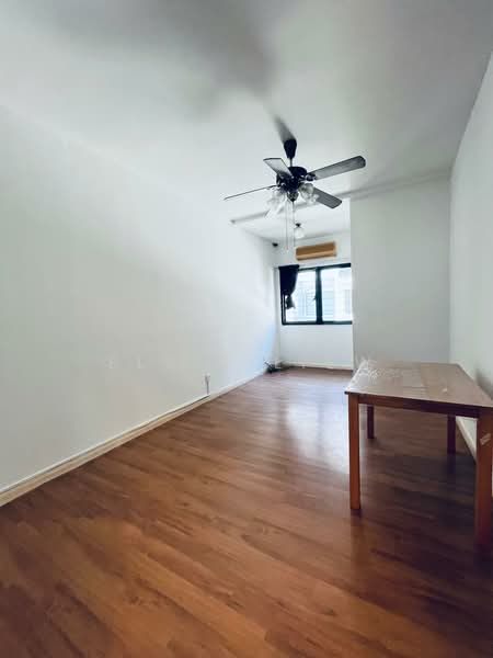 3-storey Terraced House for Sale in Taman Tasik Damai (Sungai Besi) - Elsis Liew - Interior - PropertyGuru.com.my