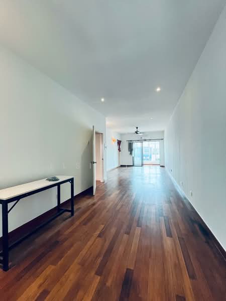 3-storey Terraced House for Sale in Taman Tasik Damai (Sungai Besi) - Elsis Liew - Interior - PropertyGuru.com.my