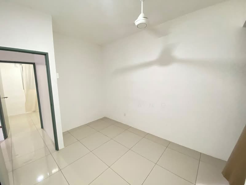 Servis Apartment untuk Disewa di The Stone - Kaze Kang - PropertyGuru.com.my
