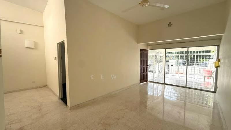 Terraced House for Rent in Taman Cuepacs (Cheras) - Kew . - Living Room - PropertyGuru.com.my
