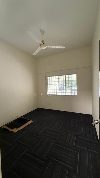 Terraced House for Rent in Taman Cuepacs (Cheras) - Kew . - Interior - PropertyGuru.com.my