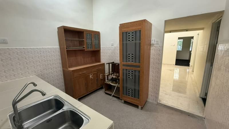 Terraced House for Rent in Taman Cuepacs (Cheras) - Kew . - Kitchen - PropertyGuru.com.my