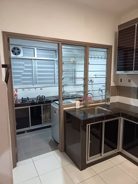 Pangsapuri untuk Dijual di Residensi Alam Damai (PR1MA @ Alam Damai) - Danial Zharif - Kitchen - PropertyGuru.com.my