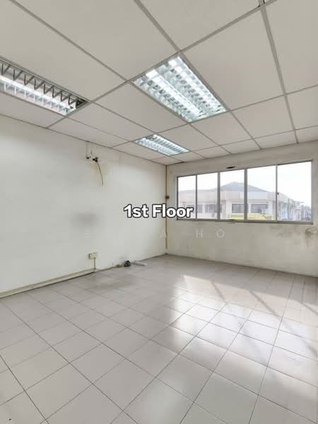Shop / Office for Sale in Taman Johor Jaya (Johor Bahru) - Erica Ho - Interior - PropertyGuru.com.my