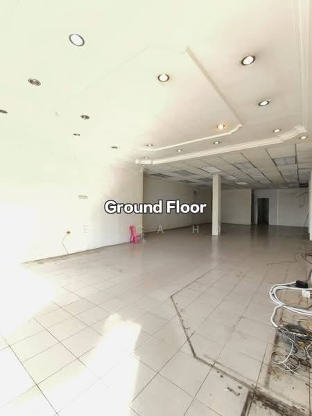 Shop / Office for Sale in Taman Johor Jaya (Johor Bahru) - Erica Ho - Interior - PropertyGuru.com.my
