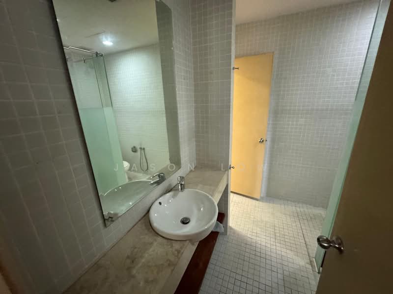 Condominium for Rent at 10 Semantan Suites - Jason Low - Bathroom - PropertyGuru.com.my