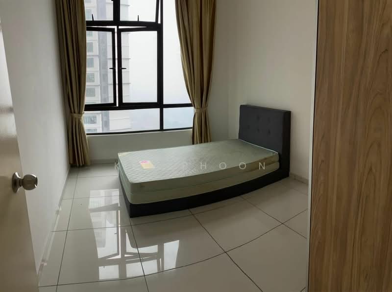Service Residence for Rent at D'Summit Residences - Ken Phoon - PropertyGuru.com.my