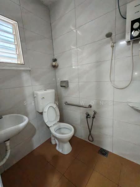 1-storey Terraced House for Rent in Taman Sinfar (Ipoh) - Selina Wong - PropertyGuru.com.my