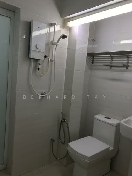Terraced House for Sale in Bandar Country Homes (Rawang) - Bernard Tay - Bathroom - PropertyGuru.com.my