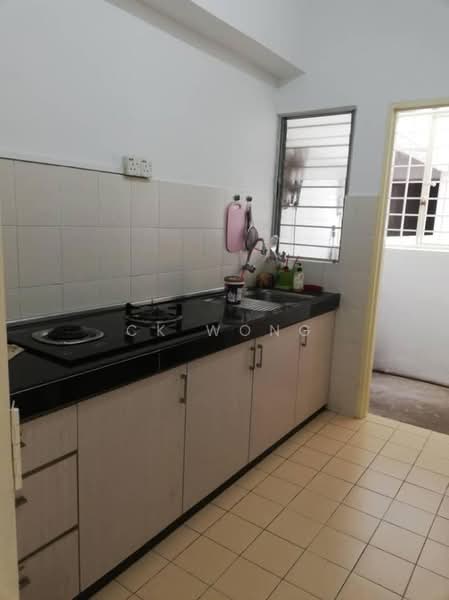 Servis Apartment untuk Dijual di Avelon Tower @ Plaza Medan Putra - CK Wong - Kitchen - PropertyGuru.com.my