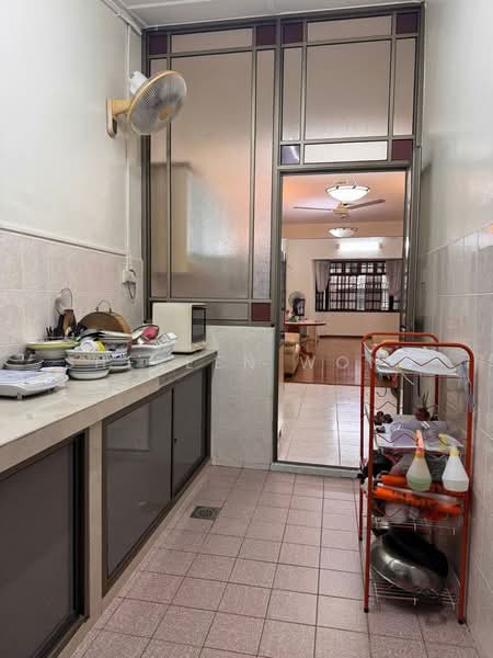 2-storey Terraced House for Sale in Taman Pelangi Indah (Ulu Tiram) - Shereen Wong - Kitchen - PropertyGuru.com.my