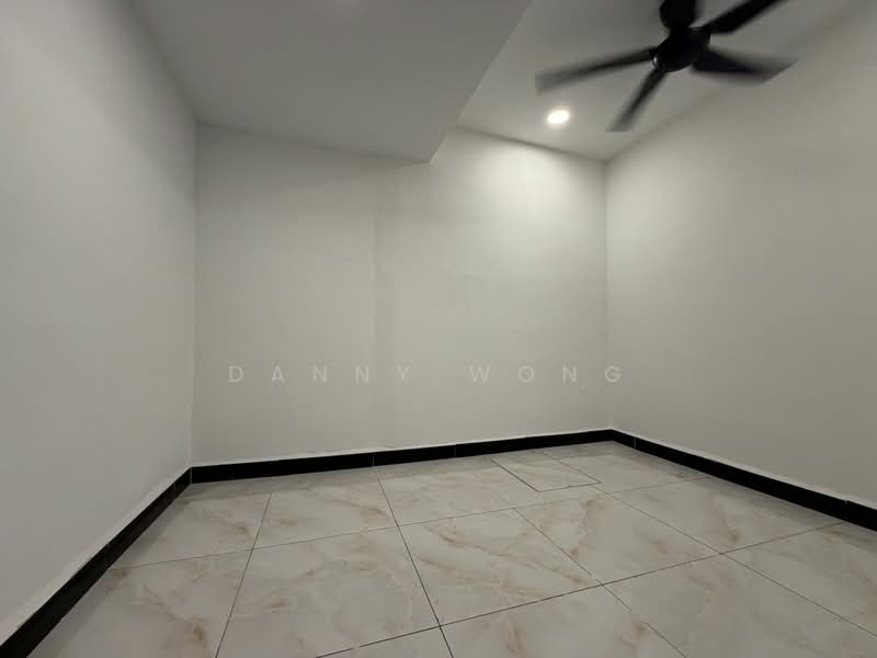 2-storey Terraced House for Sale in Taman Rawang Jaya (Rawang) - Danny Wong - Interior - PropertyGuru.com.my