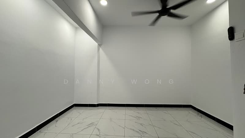Rumah Teres 2 Tingkat untuk Dijual di Taman Rawang Jaya (Rawang) - Danny Wong - Interior - PropertyGuru.com.my