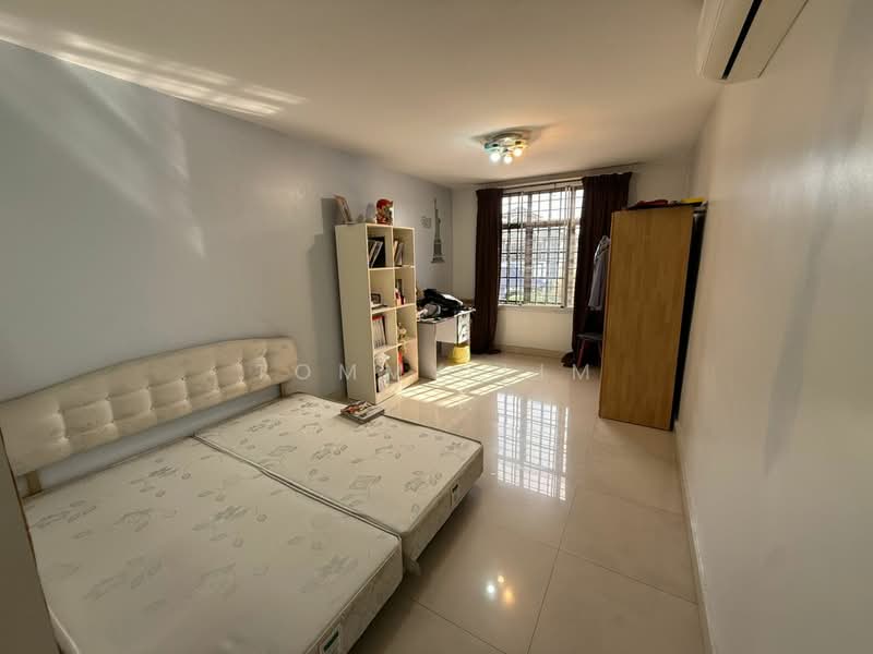 Rumah Berkembar untuk Dijual di Bukit Rahman Putra (Sungai Buloh) - Tommy Lim - Bedroom - PropertyGuru.com.my