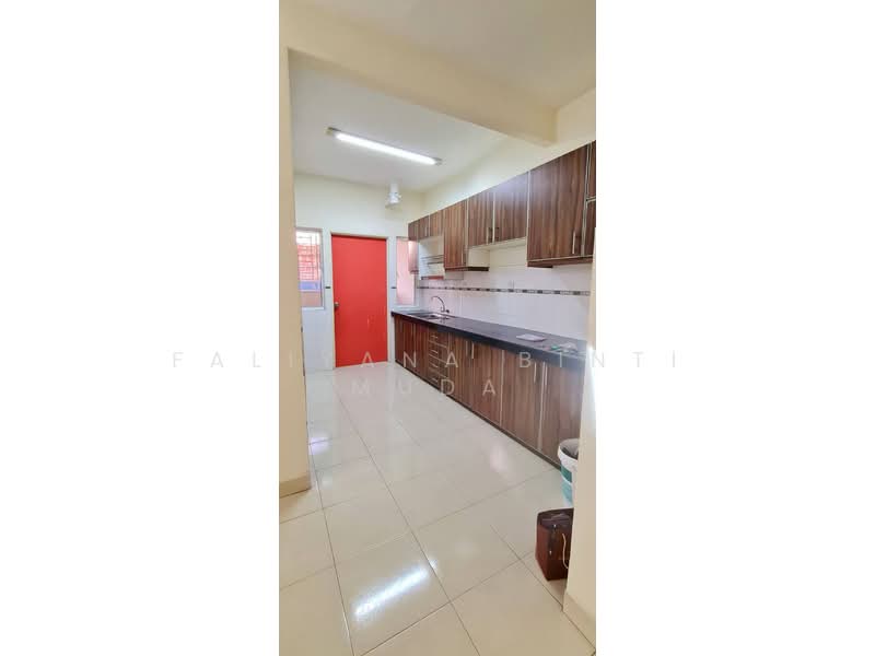 Kondominium untuk Dijual di Banjaria Court - Faliyana binti Muda - PropertyGuru.com.my